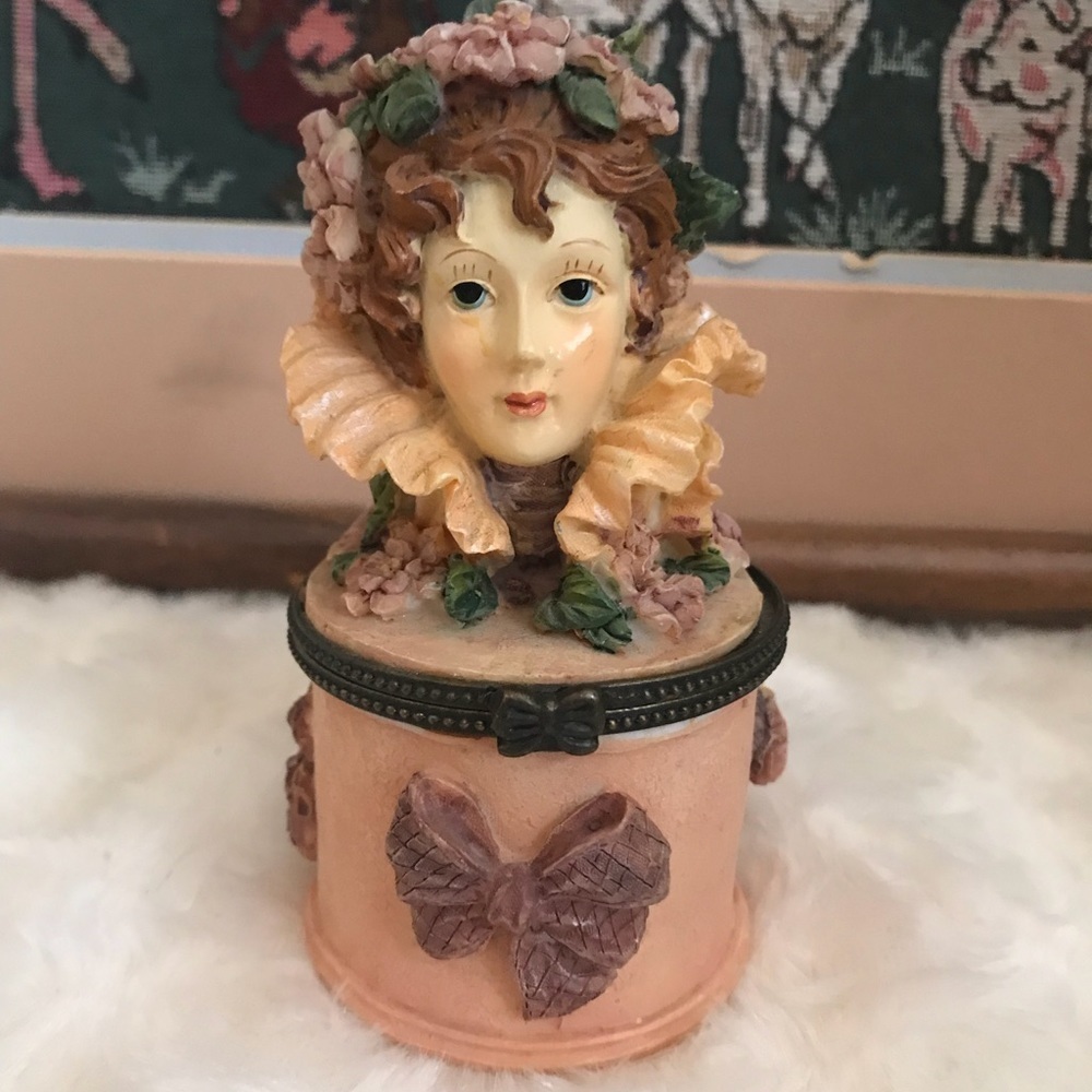 Rare Vintage Victorian Lady Head Trinket Box